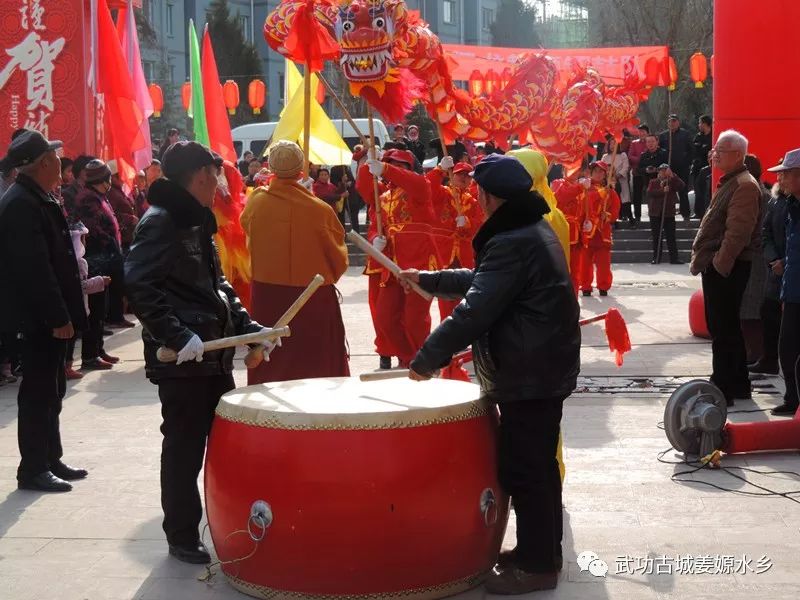 荣誉巅峰擂台，胜者屹立不倒